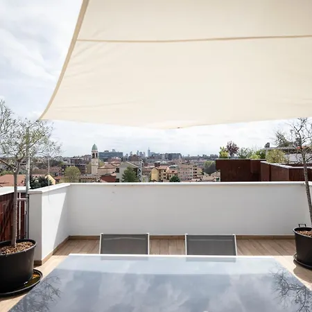 Loft Con Magnifica Terrazza In Zona Affori *