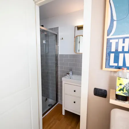 Apartman Loft Con Magnifica Terrazza In Zona Affori